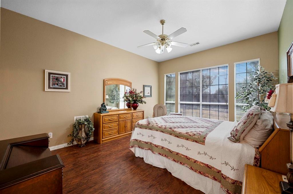 Flower Mound, Texas 75022, United States, 3 Bedrooms Bedrooms, ,2 BathroomsBathrooms,Residential,Active,92498