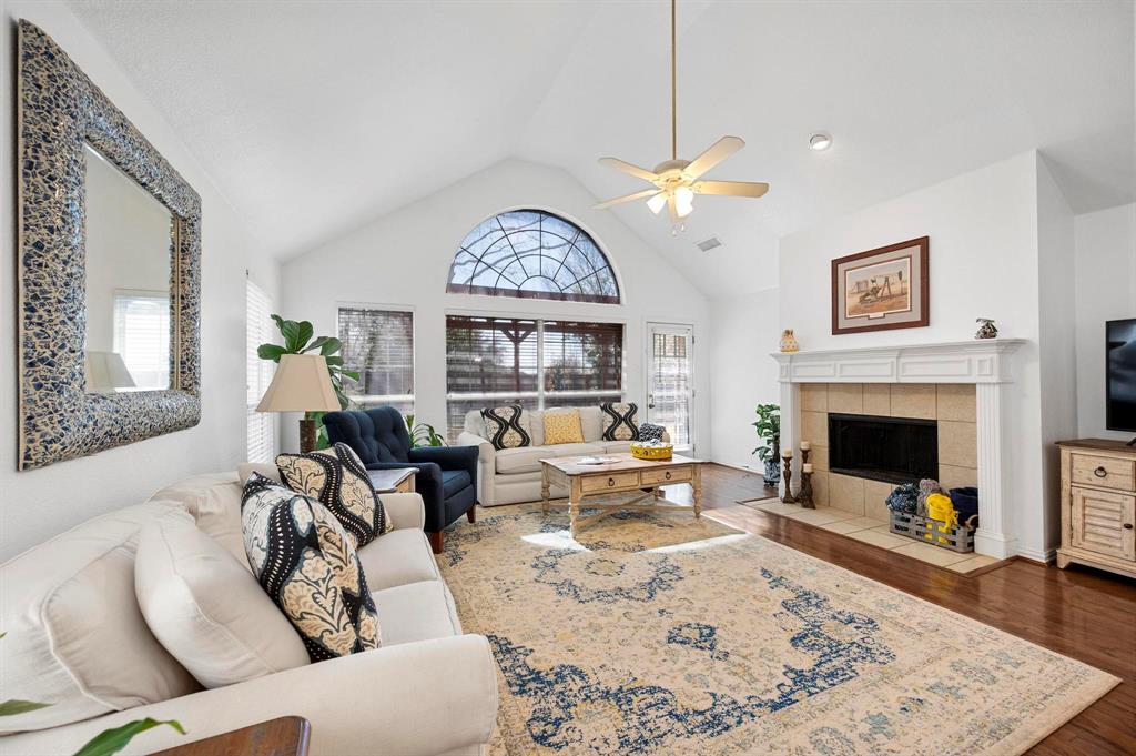 Flower Mound, Texas 75022, United States, 3 Bedrooms Bedrooms, ,2 BathroomsBathrooms,Residential,Active,92498