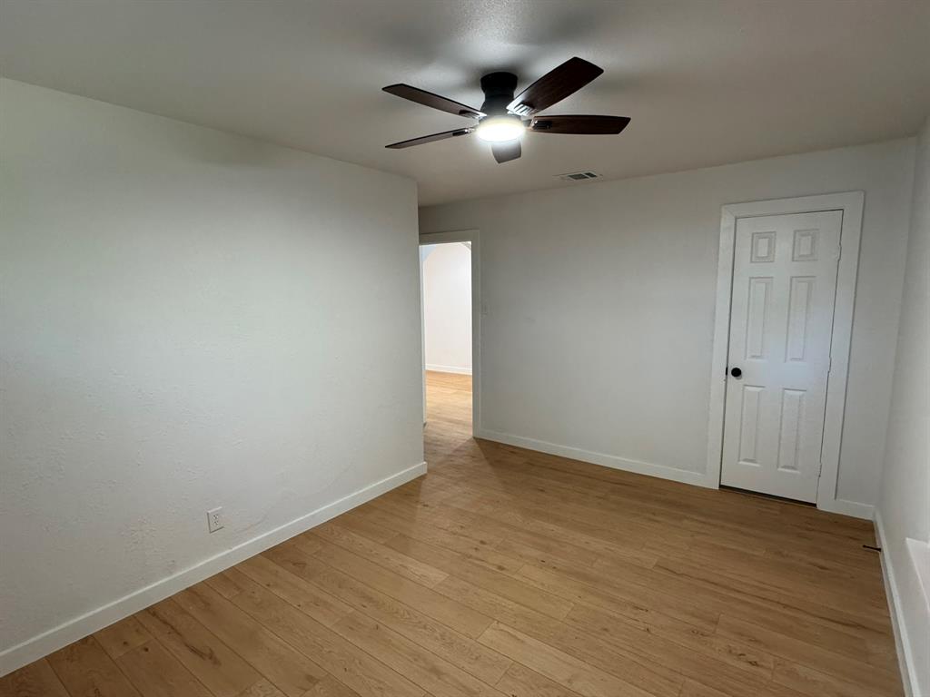 Cloverdale 01 - Residential