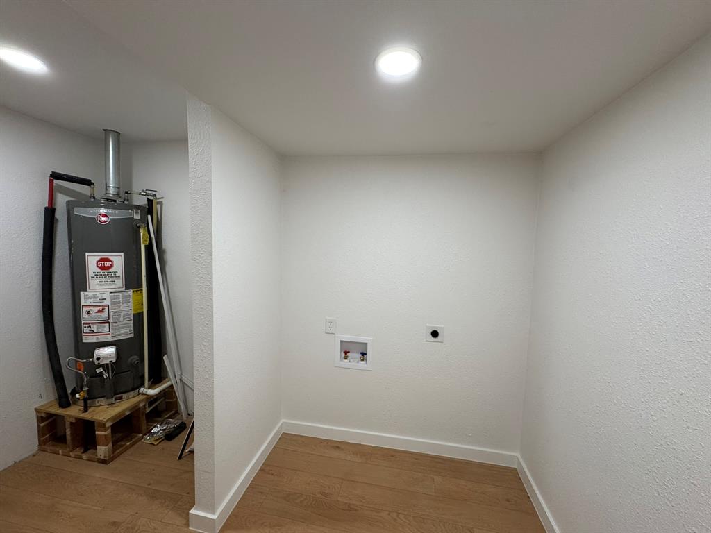 Cloverdale 01 - Residential