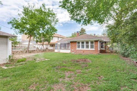 listing image 24