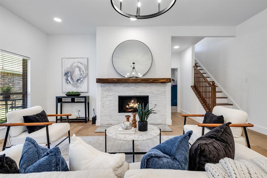 1420 Snowberry Drive