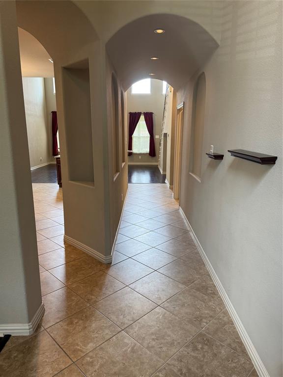 1121 Albany Drive