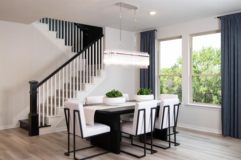 4120 Blackbird Avenue