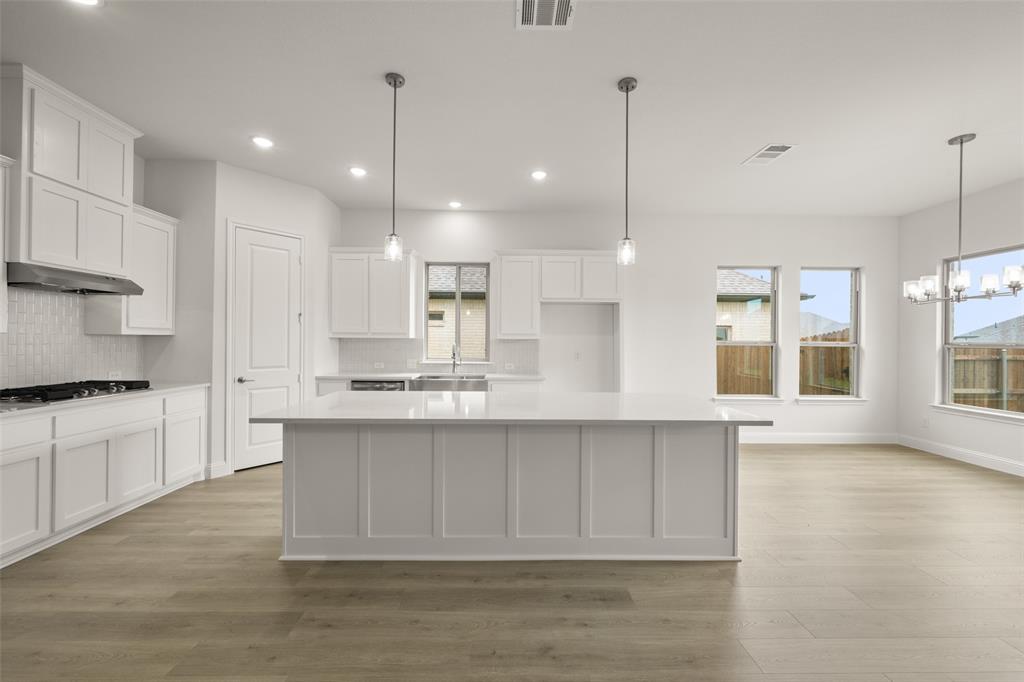 Sheppard's Place - Residential