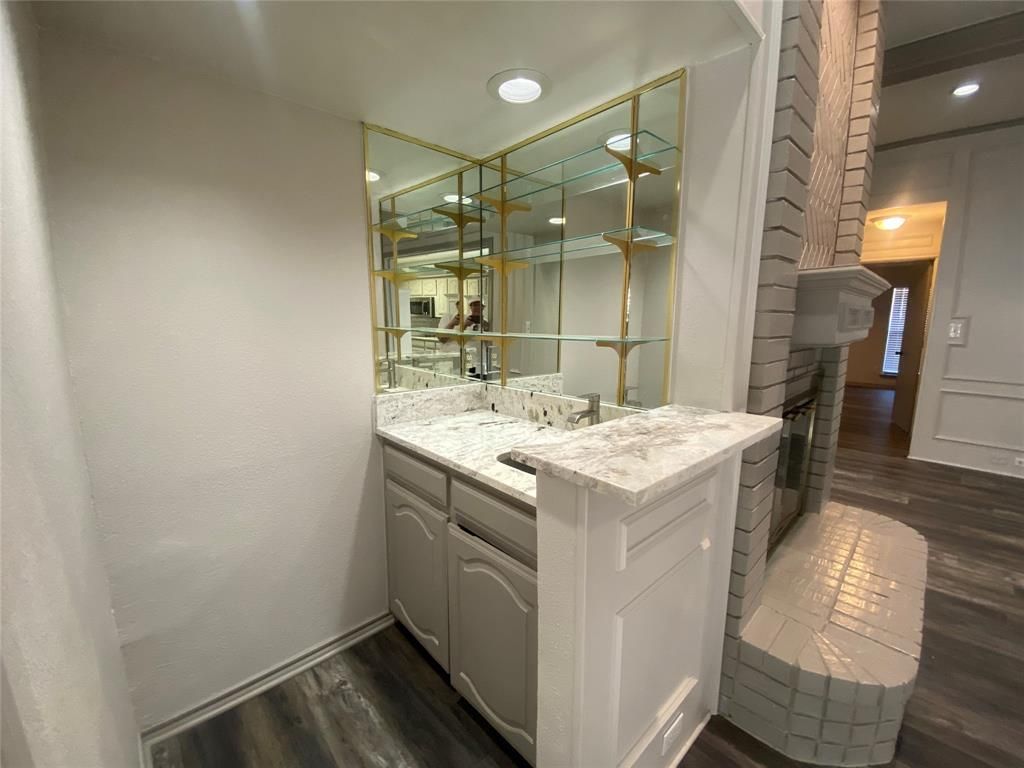 Photo of 3727 Remington Drive, Carrollton, TX 75007 (MLS # 21138803)