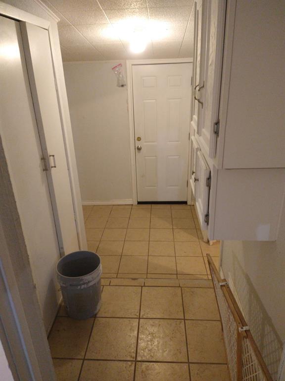 J H Little Of L3 Blk 17 North - Residential Lease