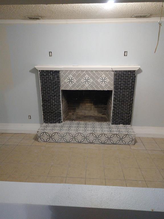 J H Little Of L3 Blk 17 North - Residential Lease