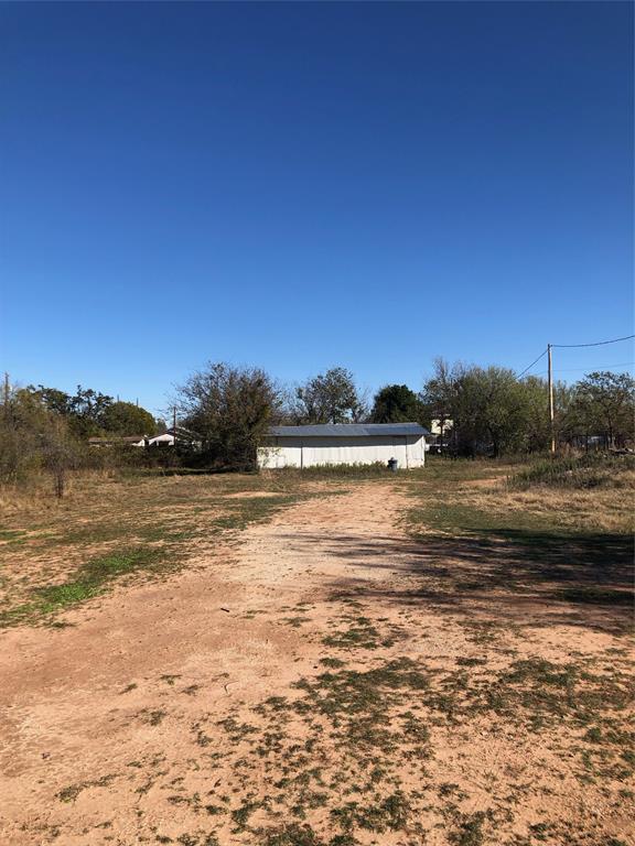 J H Little Of L3 Blk 17 North - Residential Lease