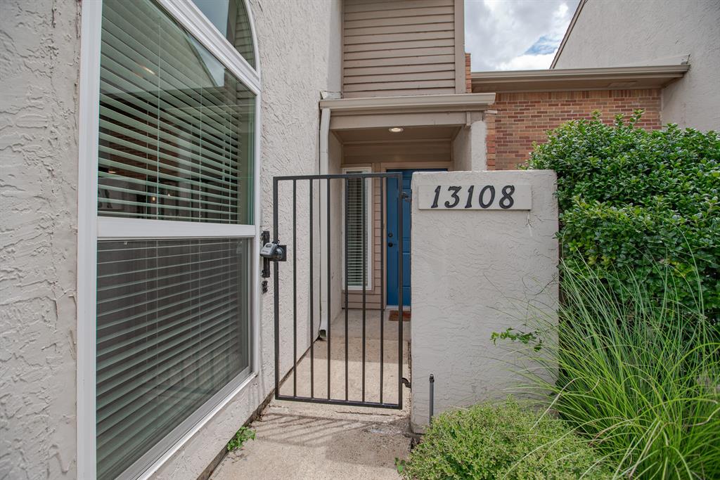 13108 Burninglog Lane