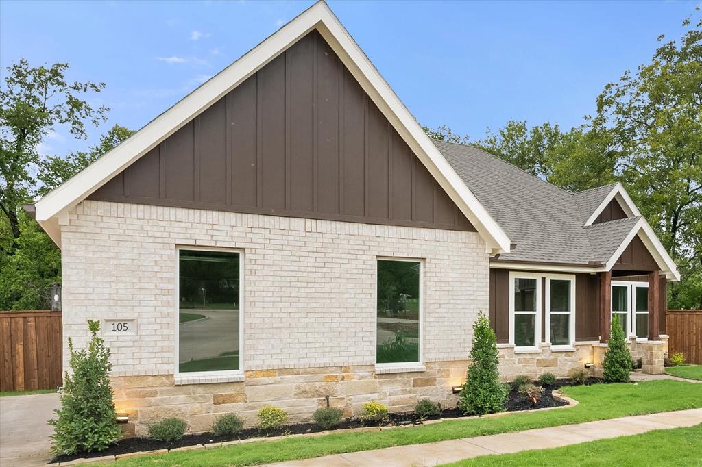 105 Iron Horse Lane
