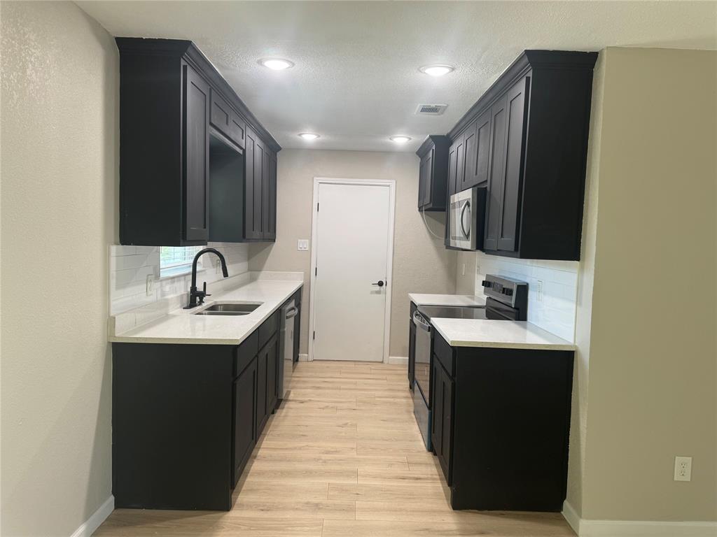 Oakridge Terrace - Residential