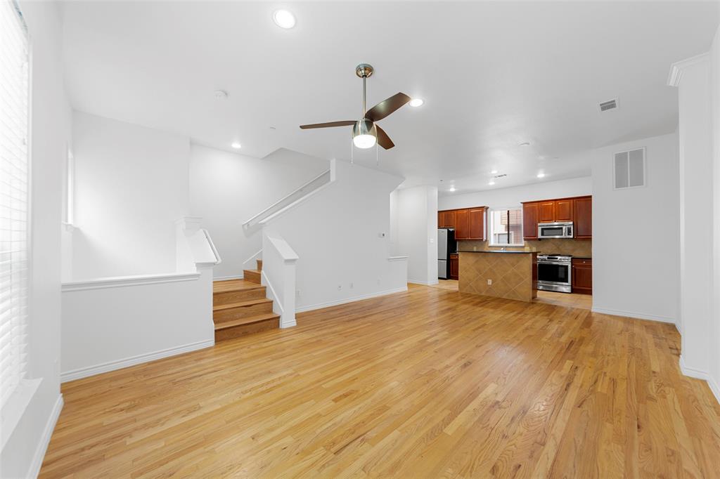 13900 Noel Road 15