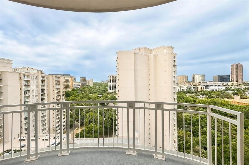 Renaissance On Turtle Creek Condo - Residential