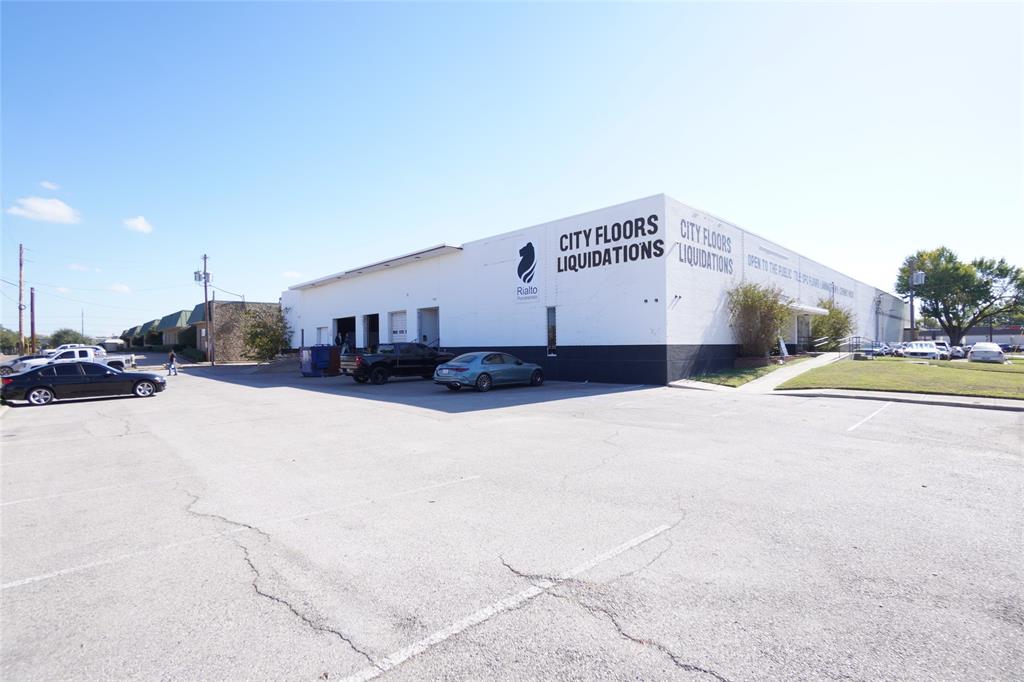 Walnut-Stemmons Indust Park 02 - Commercial Sale