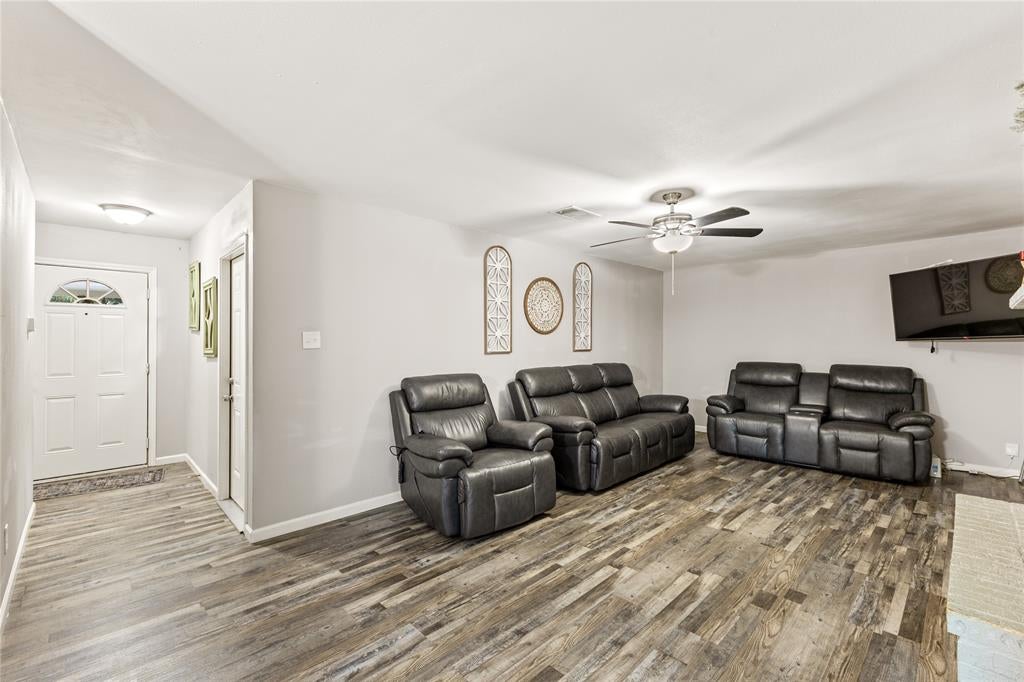13225 Lexington Lane