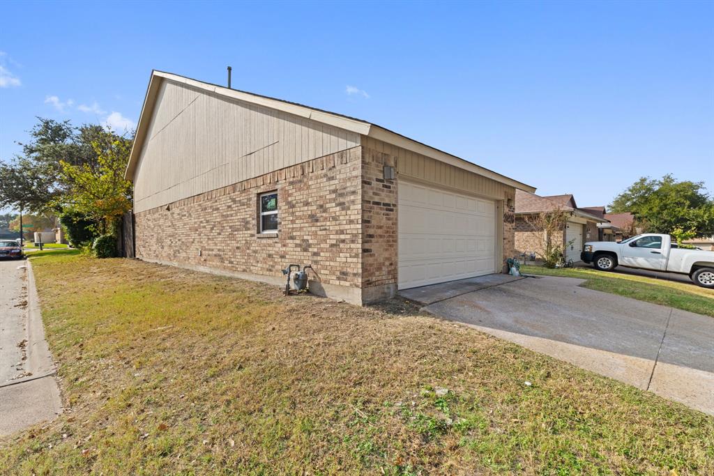 Brentwood Place Ph 01 - Residential