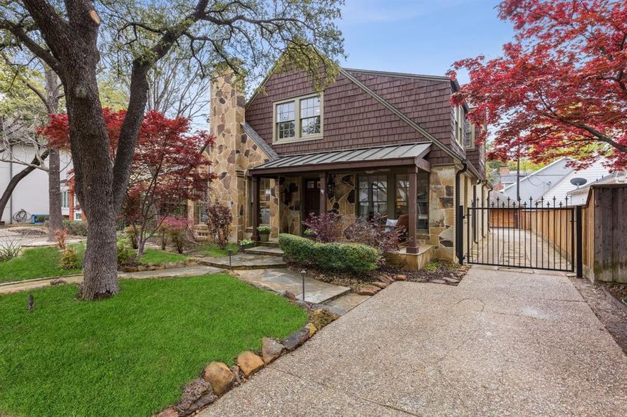 Wonderful, light and bright, 4 bdrms 4 baths with 2023 updates throughout home. Move in ready! Located in Fairway of University Park, an easy walk to UP Elementary, 3,322 SF and lives much larger. Pretty formals-Living Room with white marble fireplace and built ins. There is an Office downstairs that could be a 5th bedroom with new marble full bath. Primary has his-her closets, hardwoods, shutters and new gorgeous new primary bath. Dining room and open kitchen (with all new appliances) family room with built ins and wet bar area that lead to outside entertaining area with pool, fountain, arbor, and great wood burning fireplace. New Hardwoods, new appliances, new hardware and more! Great home to entertain family and friends.