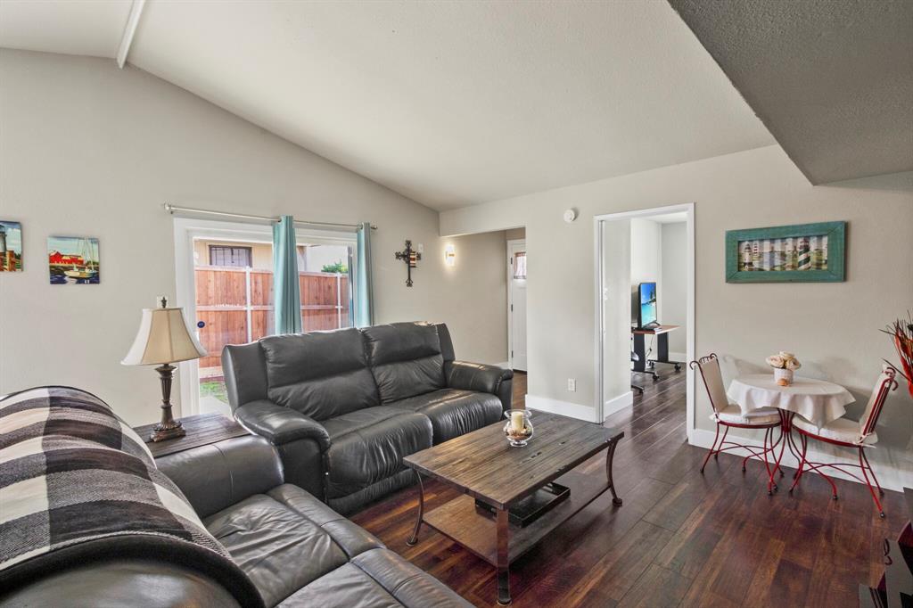 Colony 23 - Residential