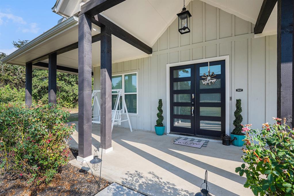 377 Sarra Lane