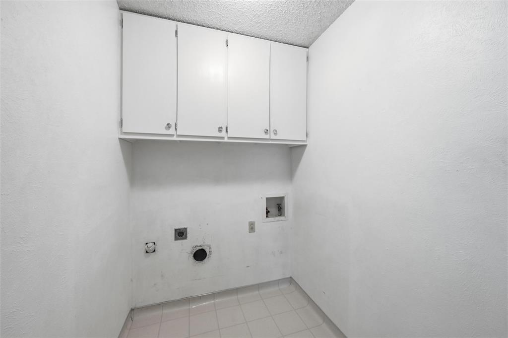 Red Bird Add Un 07 - Residential