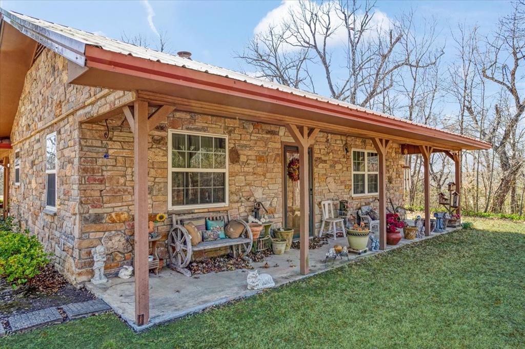 1966 County Road 2980