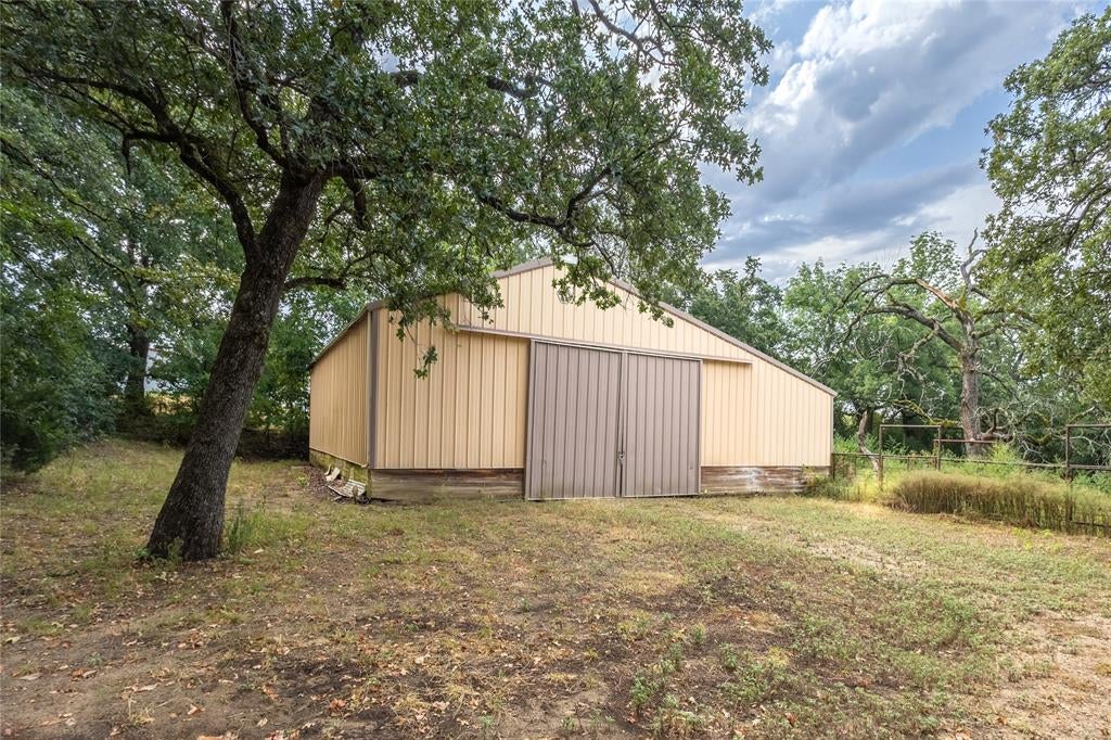 1966 County Road 2980