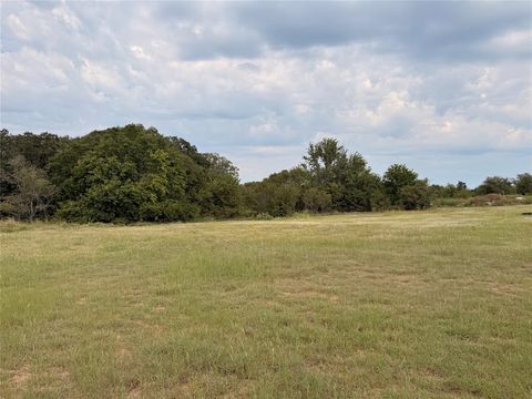 164 Private Road 405 Montague TX 76251