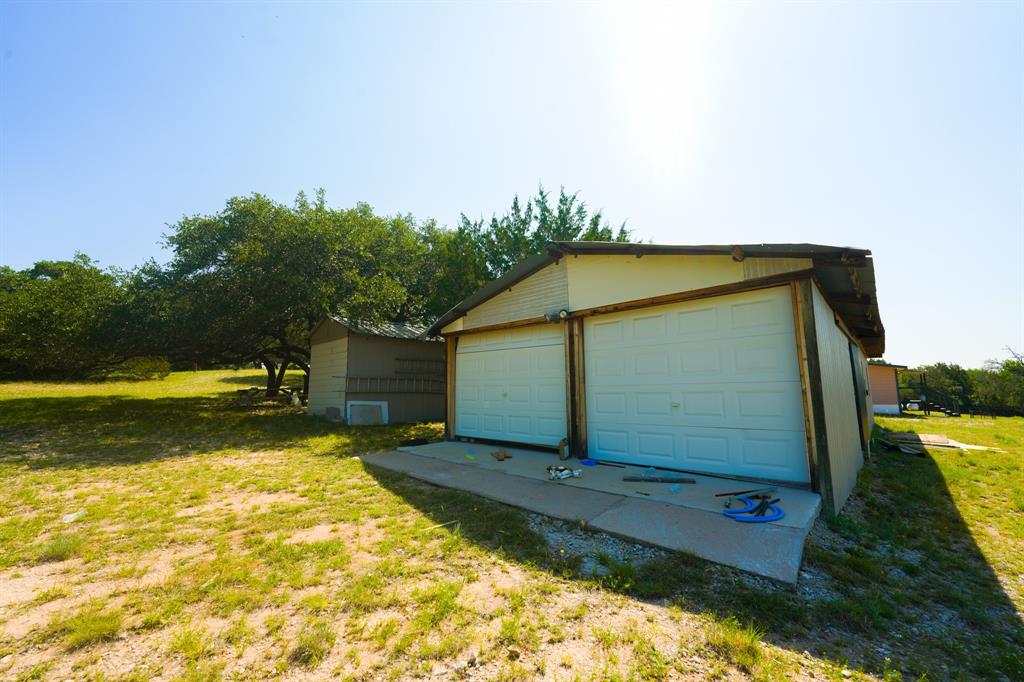 159 WHISPERING OAKS JENKINS SPRINGS - Residential