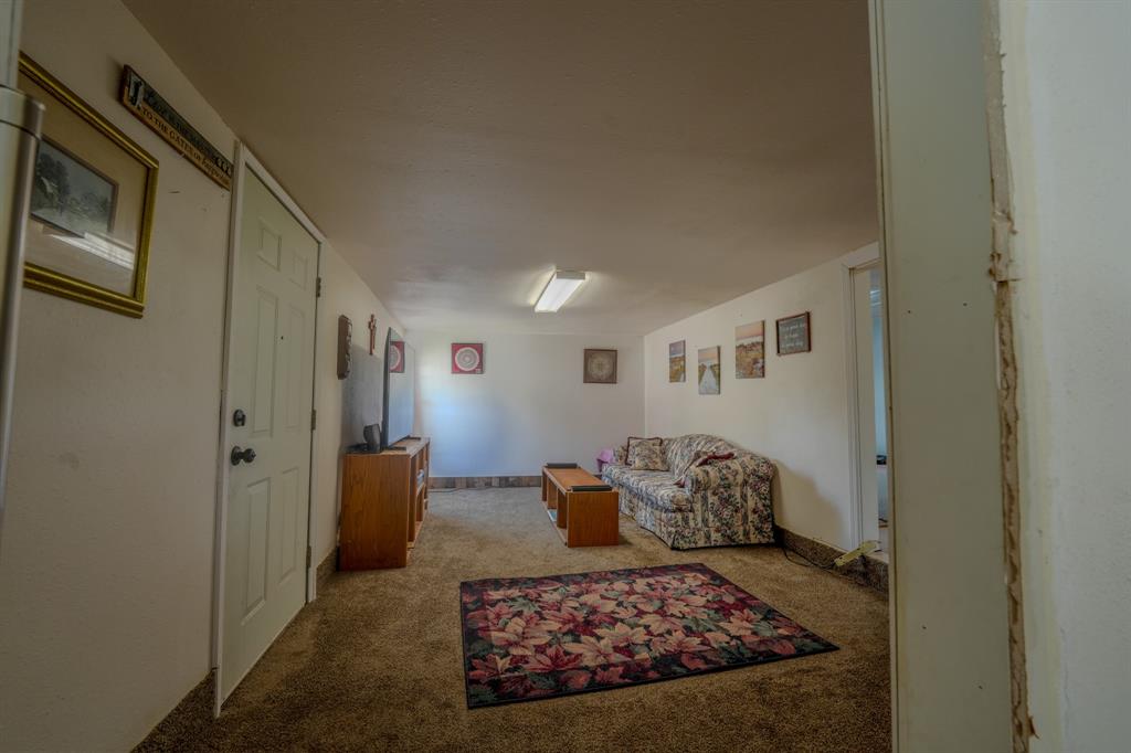 159 WHISPERING OAKS JENKINS SPRINGS - Residential