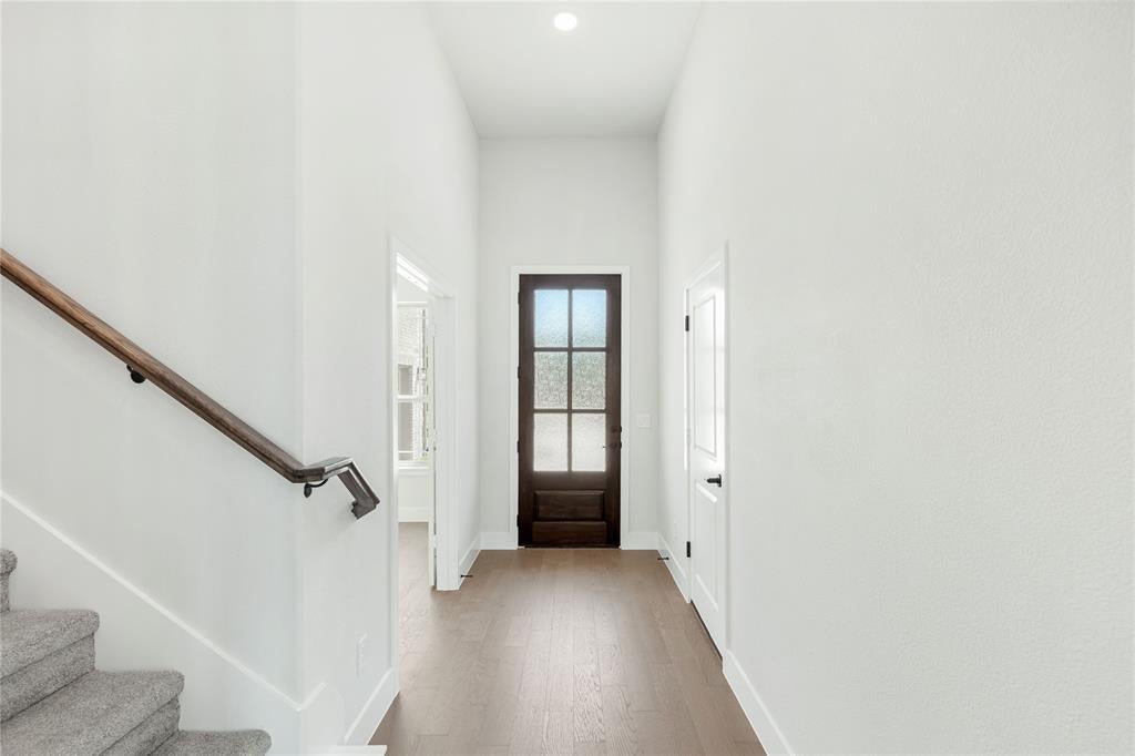 3336 Lakeshore Drive