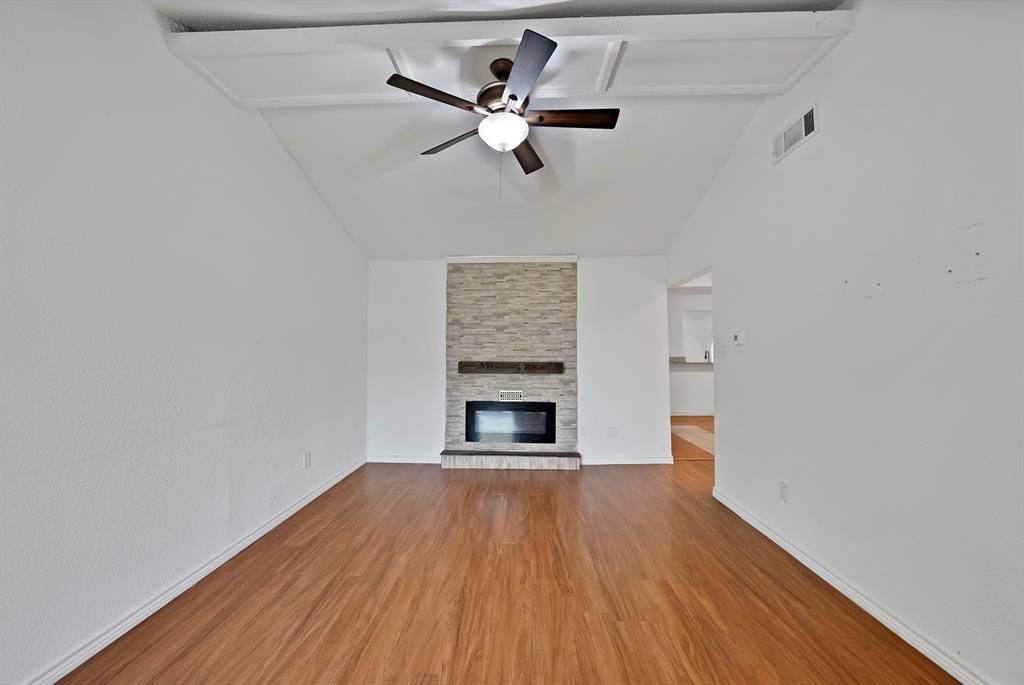 Gran Villa Twnhs - Residential