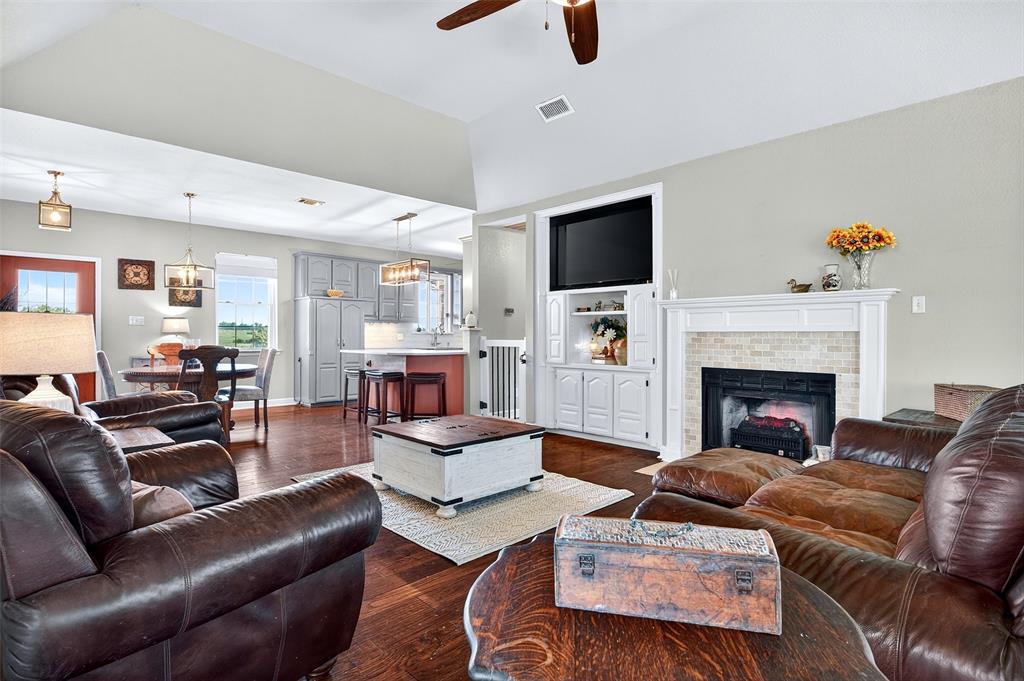 Jennings John - Residential