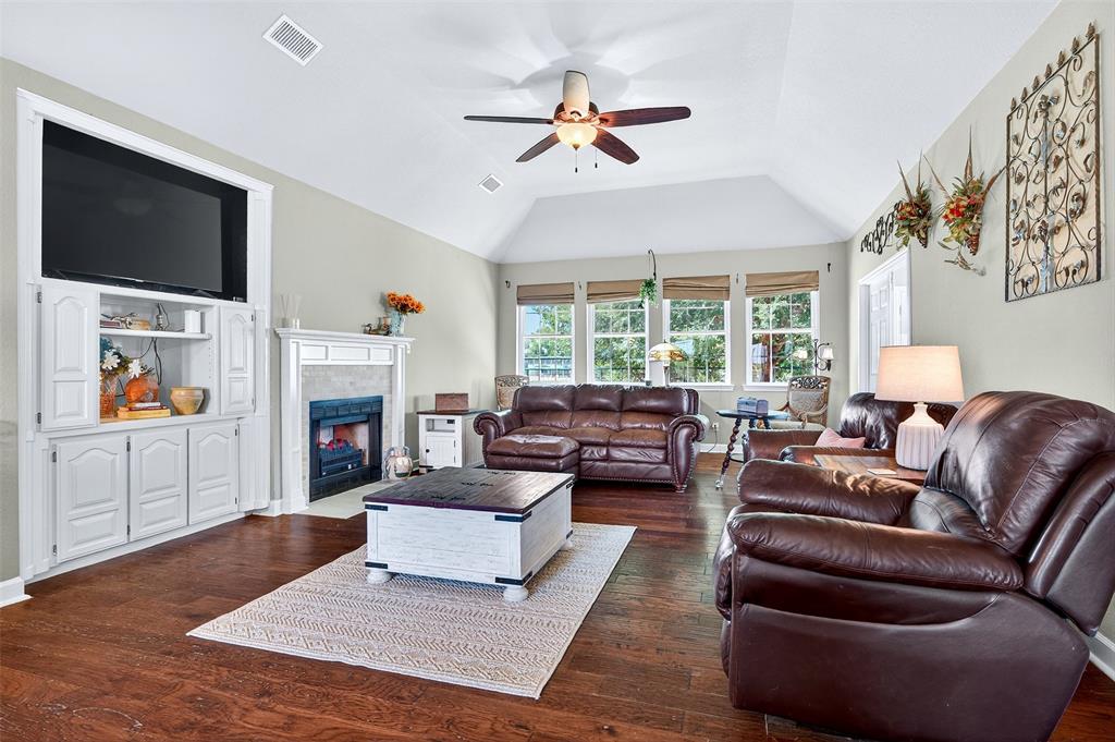 Jennings John - Residential