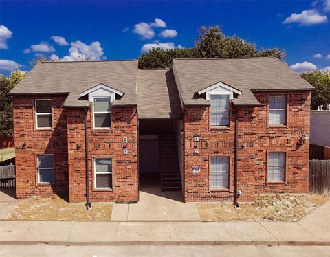 104 N Heights Drive Crowley TX 76036