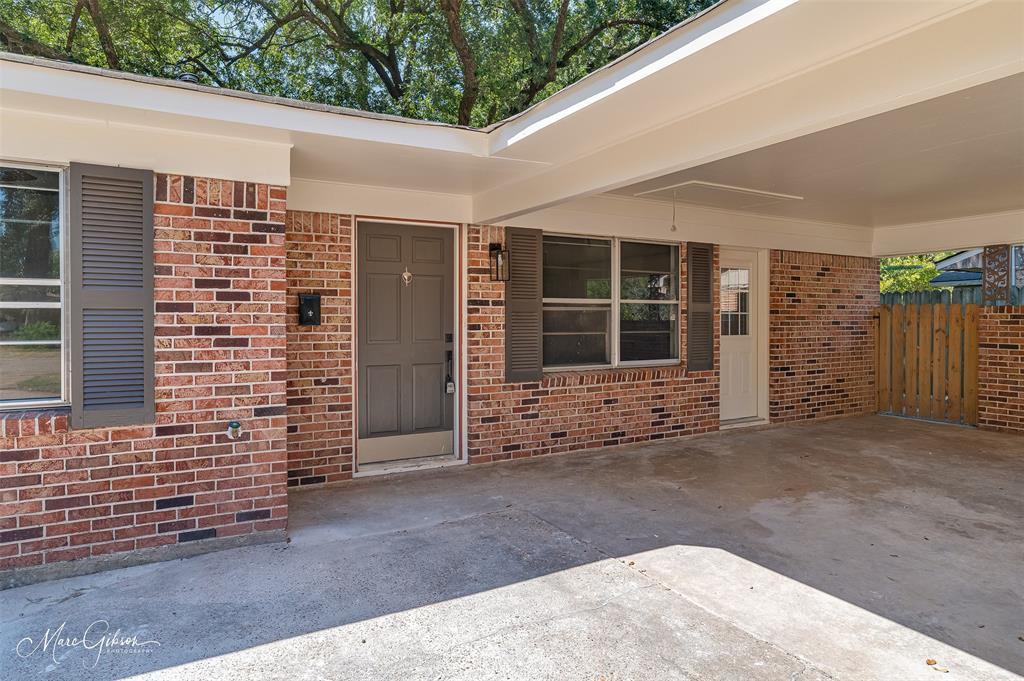 505 Meadowbrook Lane