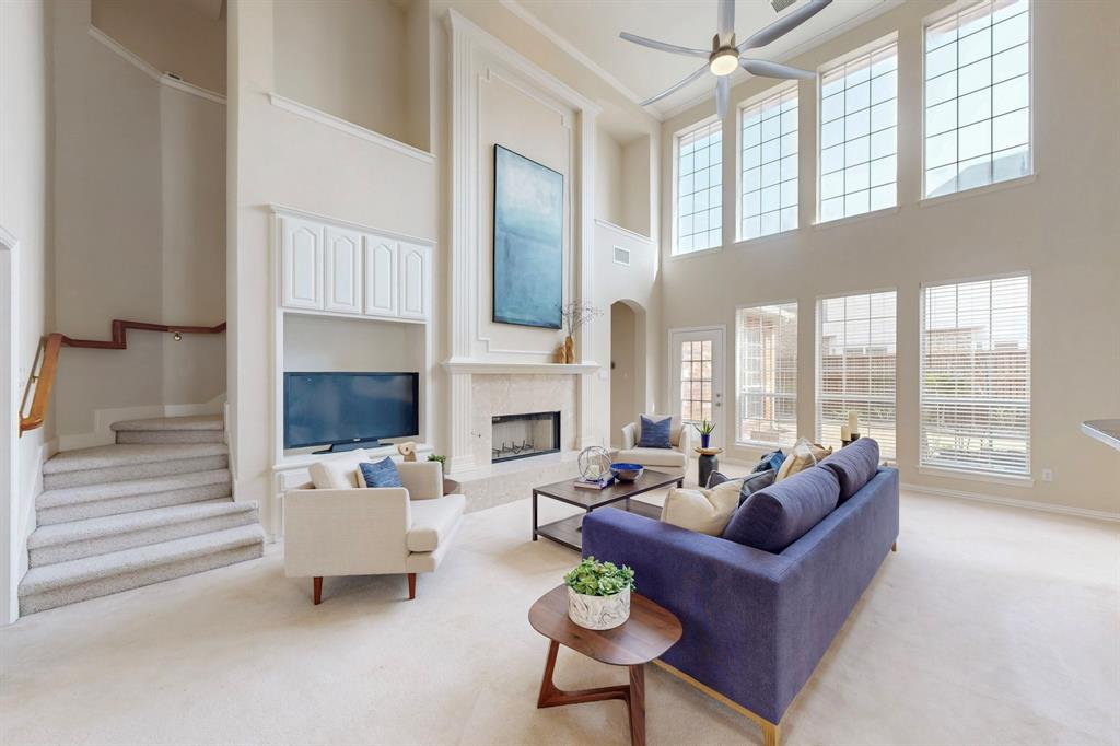 4033 READING Drive