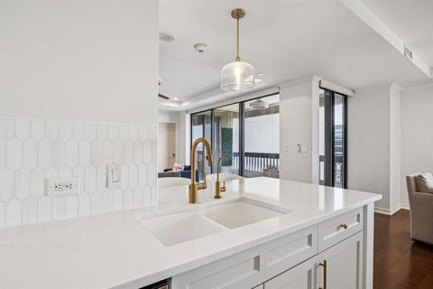 Tiny photo for 5909 Luther Lane #2205, Dallas, TX 75225 (MLS # 20982905)