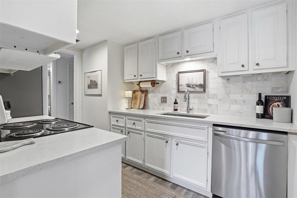 Royale Orleans North Condo - Residential