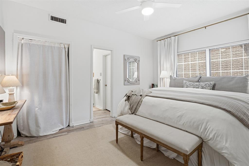 Royale Orleans North Condo - Residential