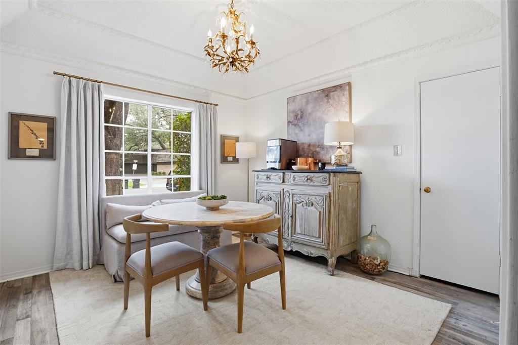 Royale Orleans North Condo - Residential