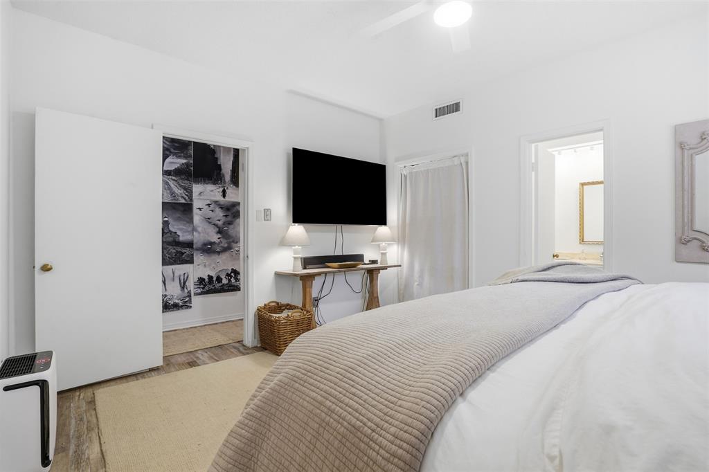 Royale Orleans North Condo - Residential