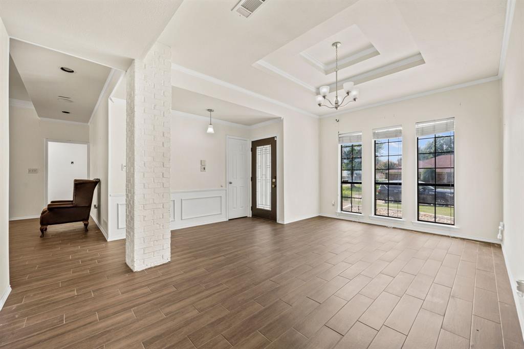 2307 Honeysuckle Drive