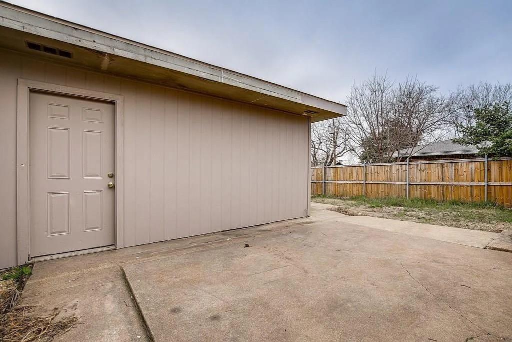 Highland Meadows 08 - Residential Lease