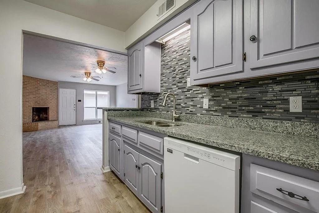 Highland Meadows 08 - Residential Lease