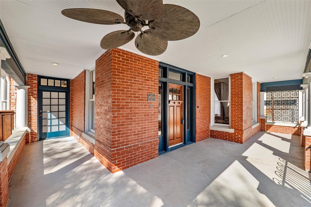 1700 Fairmount Avenue