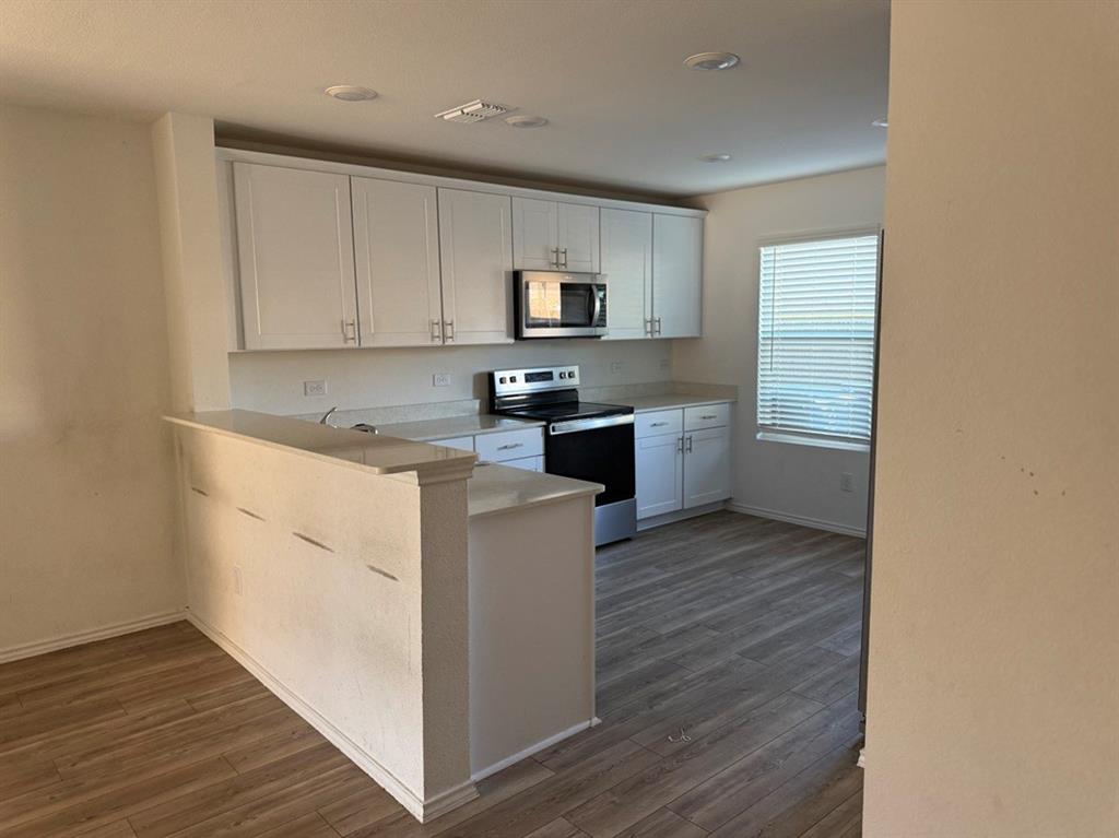 1805 Ballinger Drive