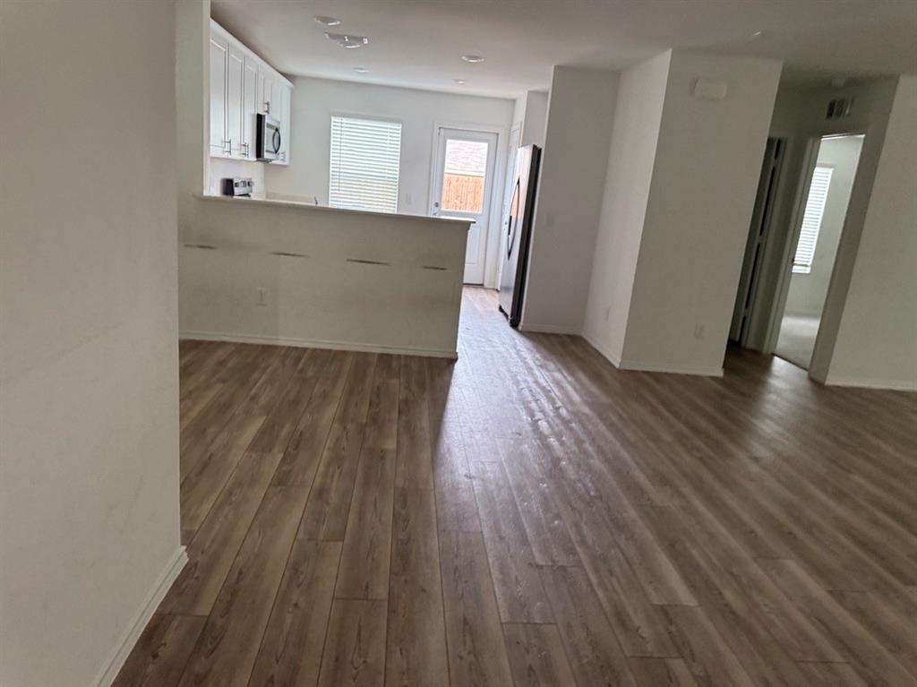 1805 Ballinger Drive