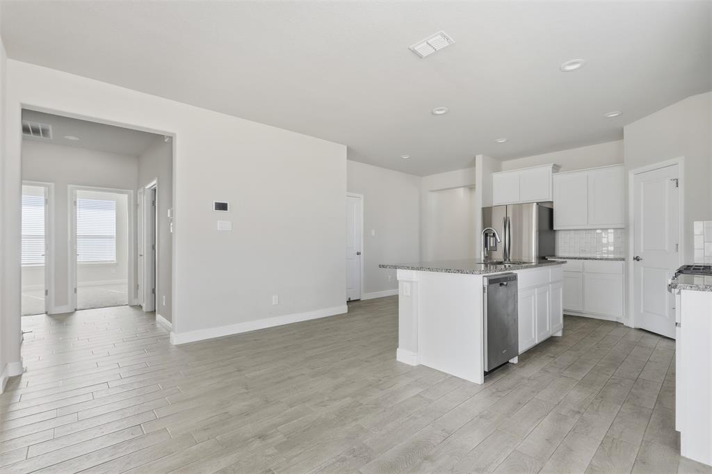 Belclaire Ph IV - Residential Lease