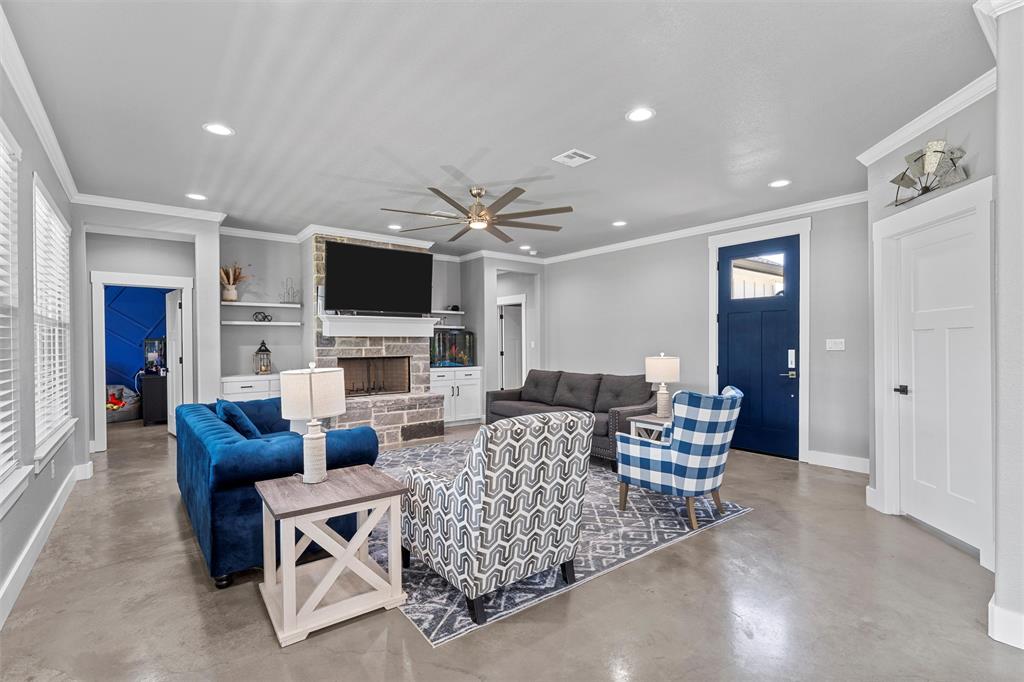 370 Rio Bonito Drive